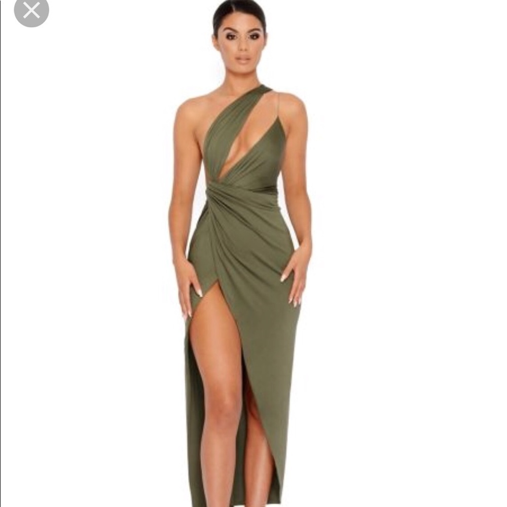 Brand NEW Beat the ruche Spilt Maxi Dress